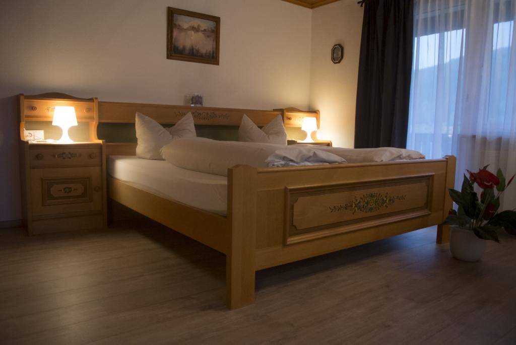 Hotel Grossbach Menzenschwand-Hinterdorf Стая снимка