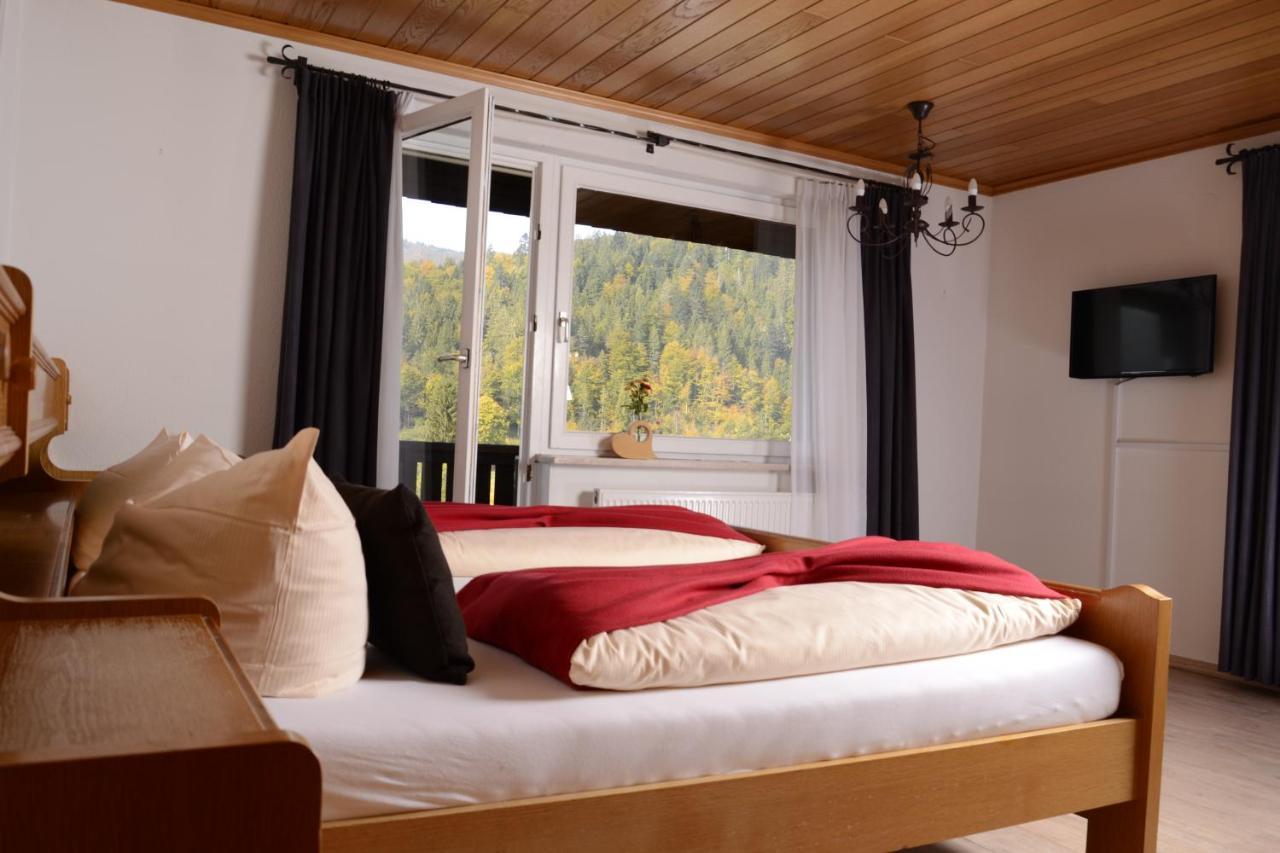 Hotel Grossbach Menzenschwand-Hinterdorf Екстериор снимка