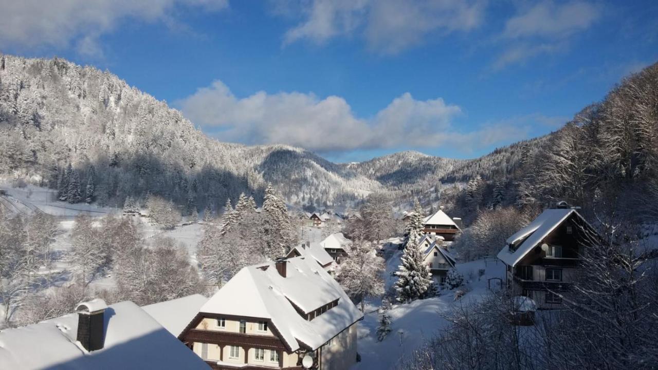 Hotel Grossbach Menzenschwand-Hinterdorf Екстериор снимка
